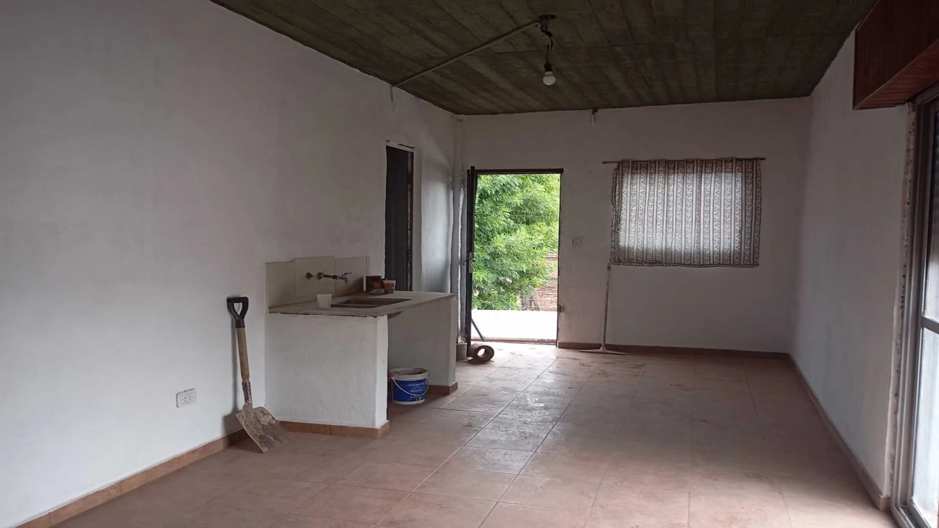 LETONIA 5094 UF 1 – foto 2